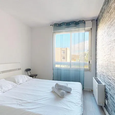 Appartement Cepiere - Bus - Proche Universite-ecole Architecte *