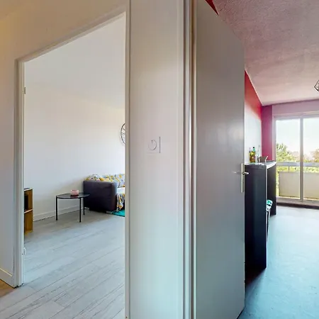 Cepiere - Bus - Proche Universite-ecole Architecte * トゥールーズ